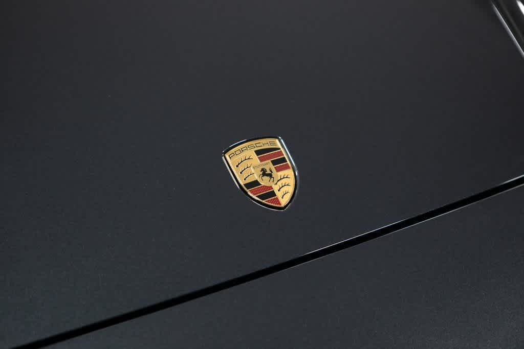 Thumbnail: 2025 Porsche Panamera - 19