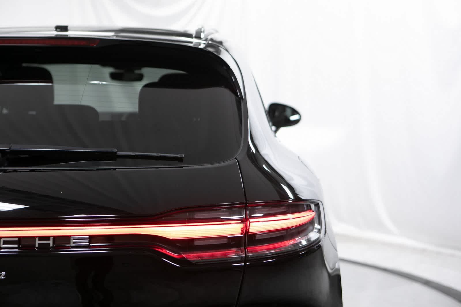 Thumbnail: 2025 Porsche Macan - 39