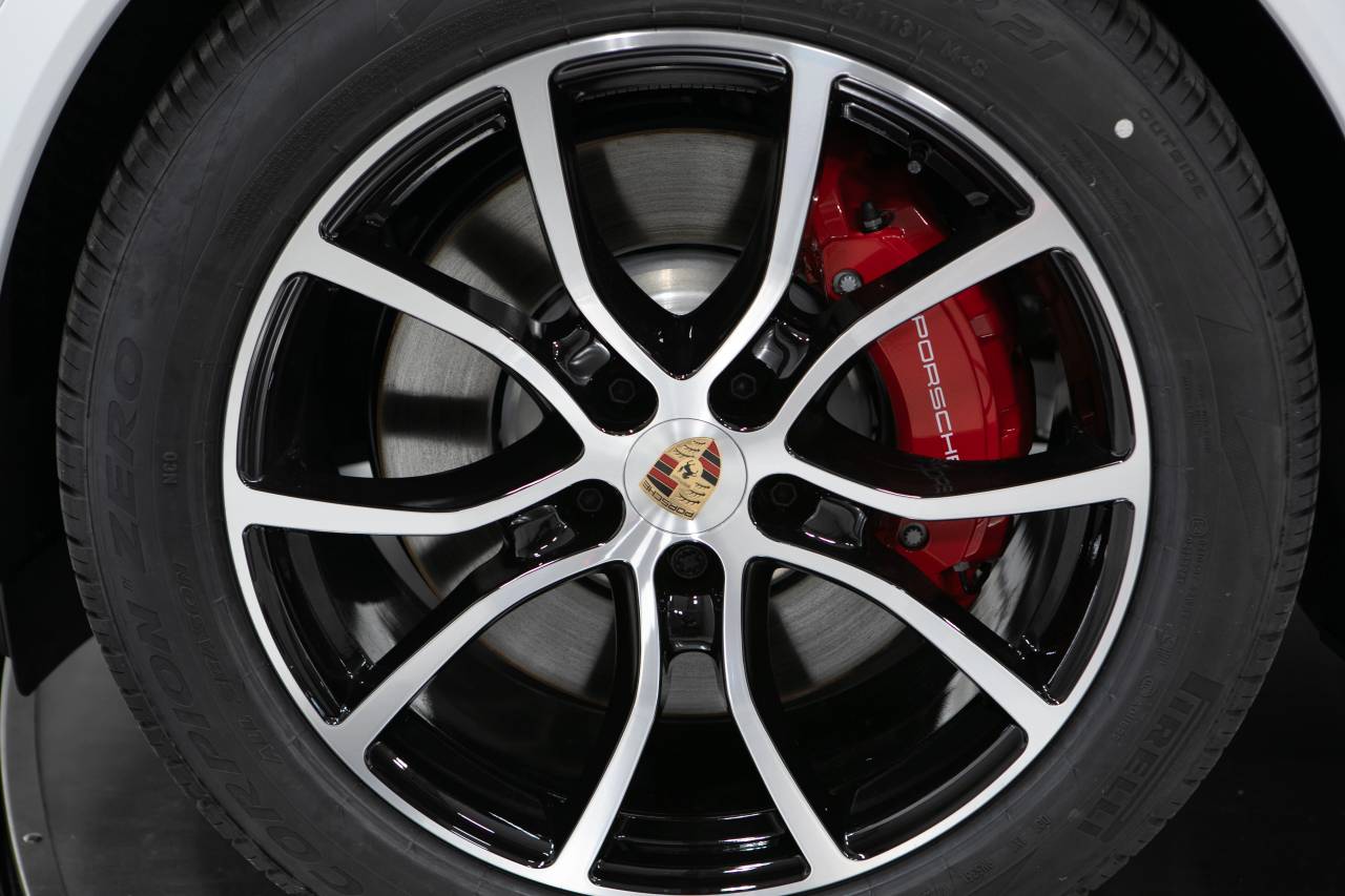 Thumbnail: 2025 Porsche Cayenne - 13