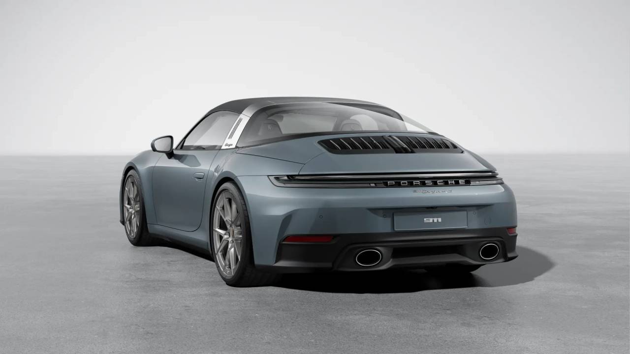Thumbnail: 2026 Porsche 911 - 3
