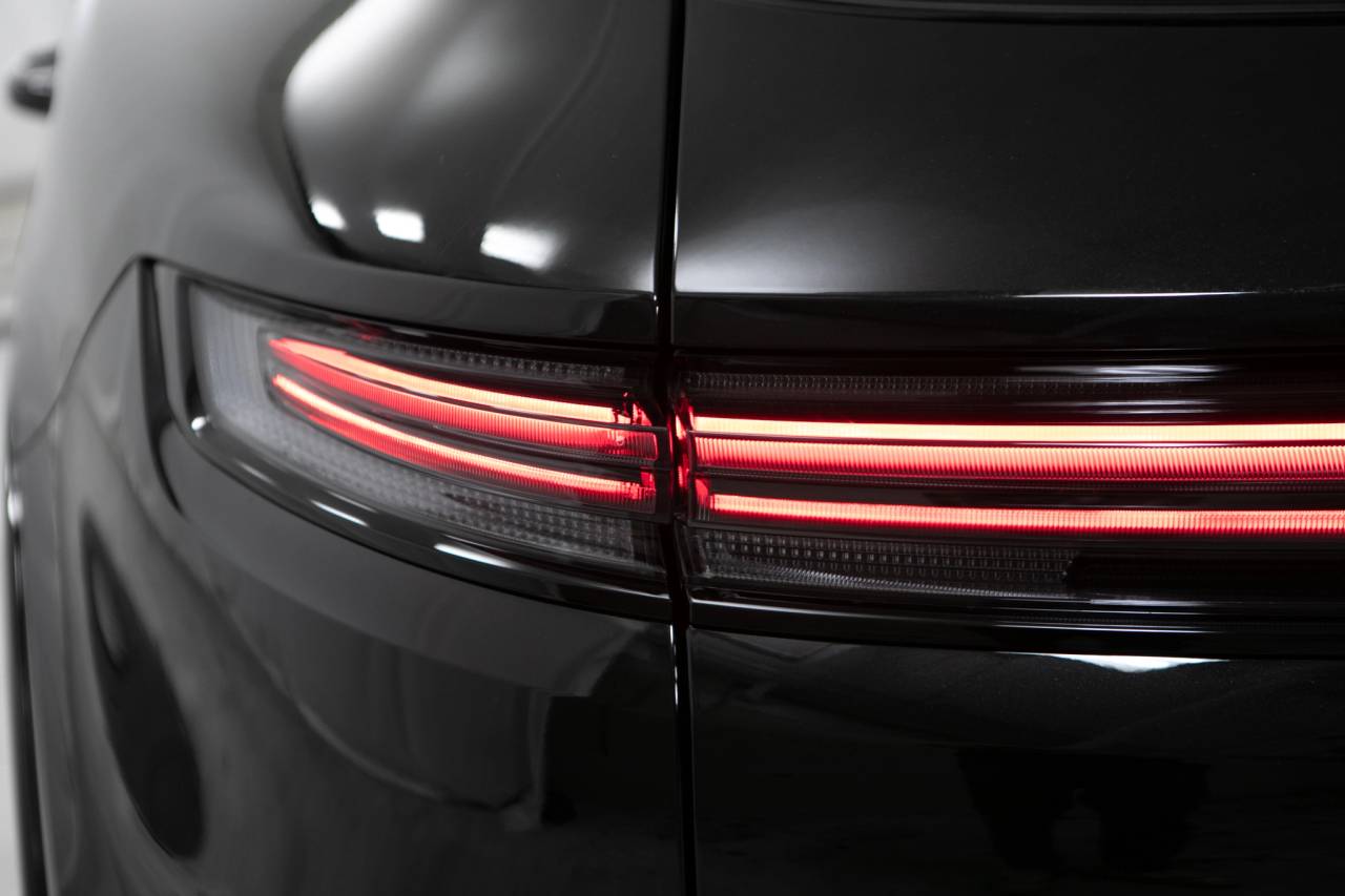 Thumbnail: 2026 Porsche Cayenne - 15