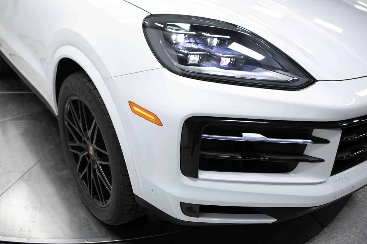 Thumbnail: 2026 Porsche  - 12