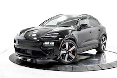 2025 Porsche Macan Electric Turbo SUV