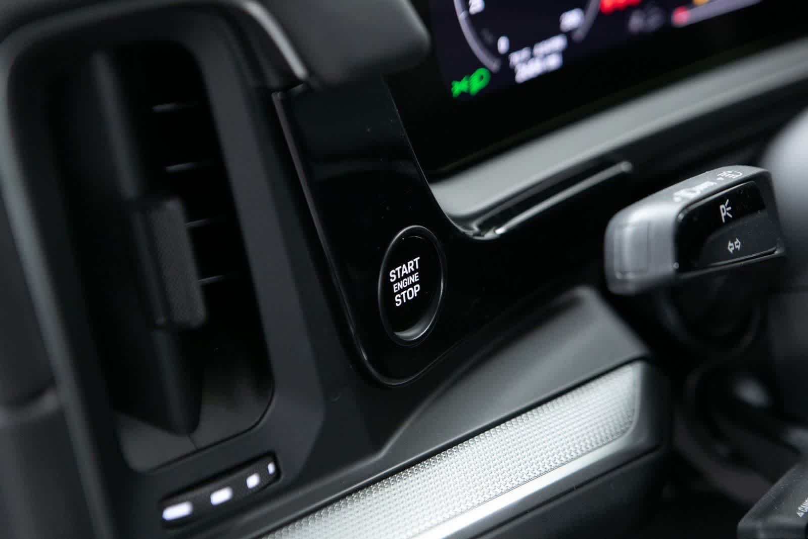 Thumbnail: 2025 Porsche Cayenne - 20