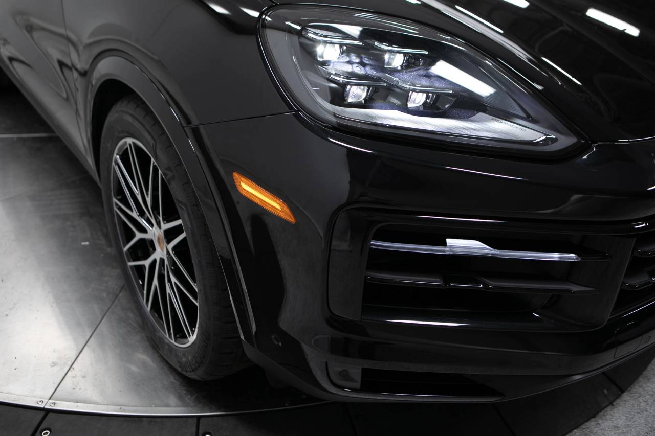 Thumbnail: 2026 Porsche  - 12