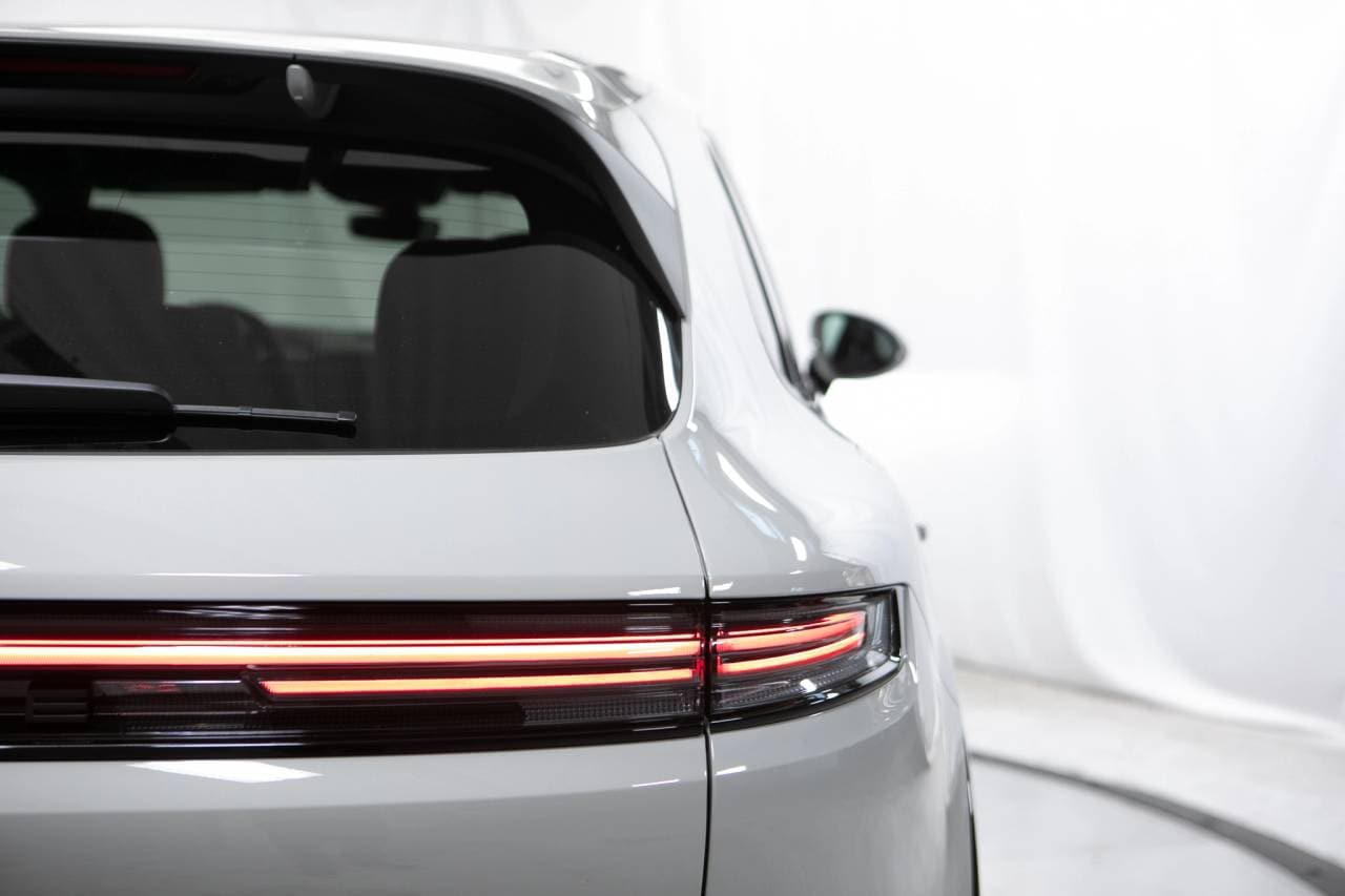 Thumbnail: 2026 Porsche Cayenne - 18