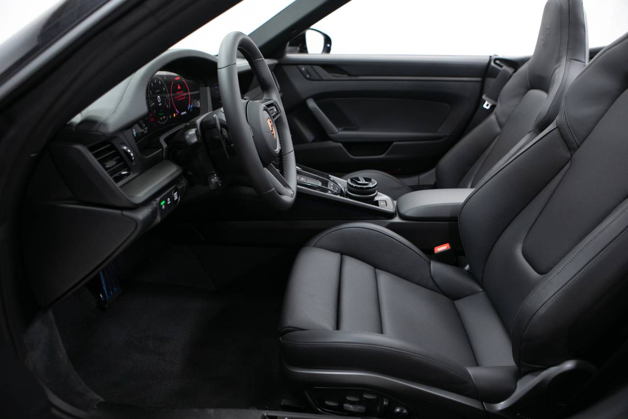 Thumbnail: 2026 Porsche 911 - 23