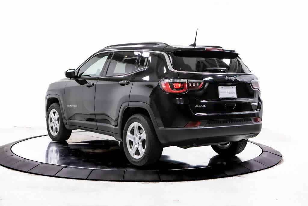 2023 Jeep Compass North Edition Latitude photo 3