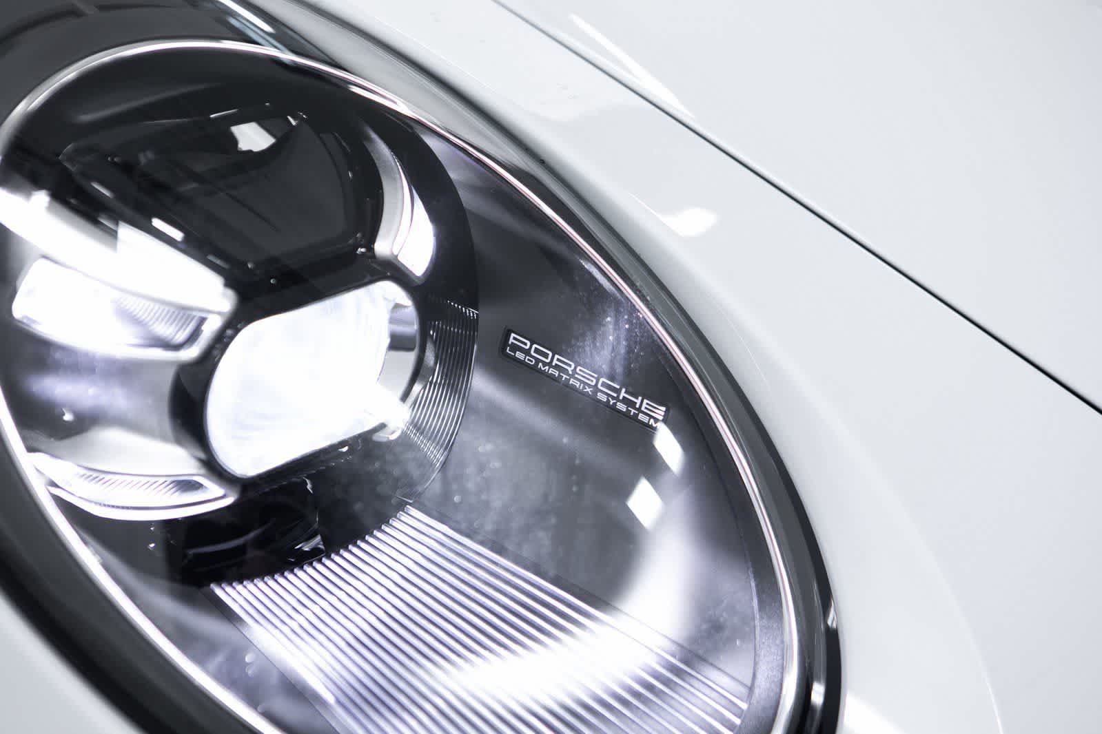 Thumbnail: 2021 Porsche 911 - 30