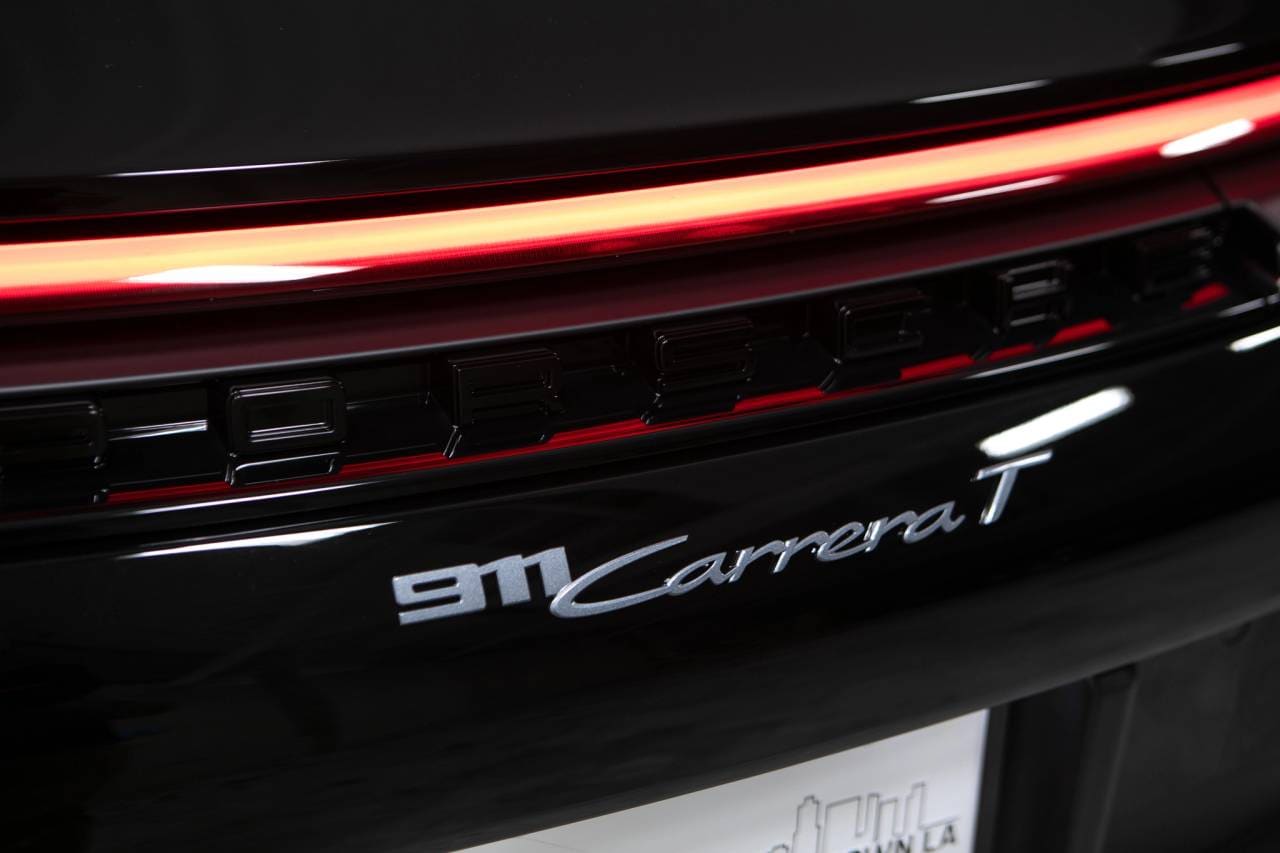 Thumbnail: 2026 Porsche 911 - 15