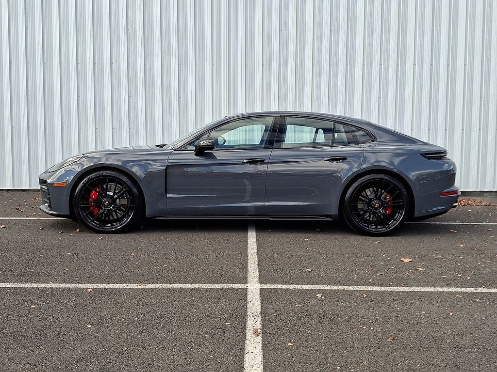 New 2026 Porsche Panamera GTS Hatchback