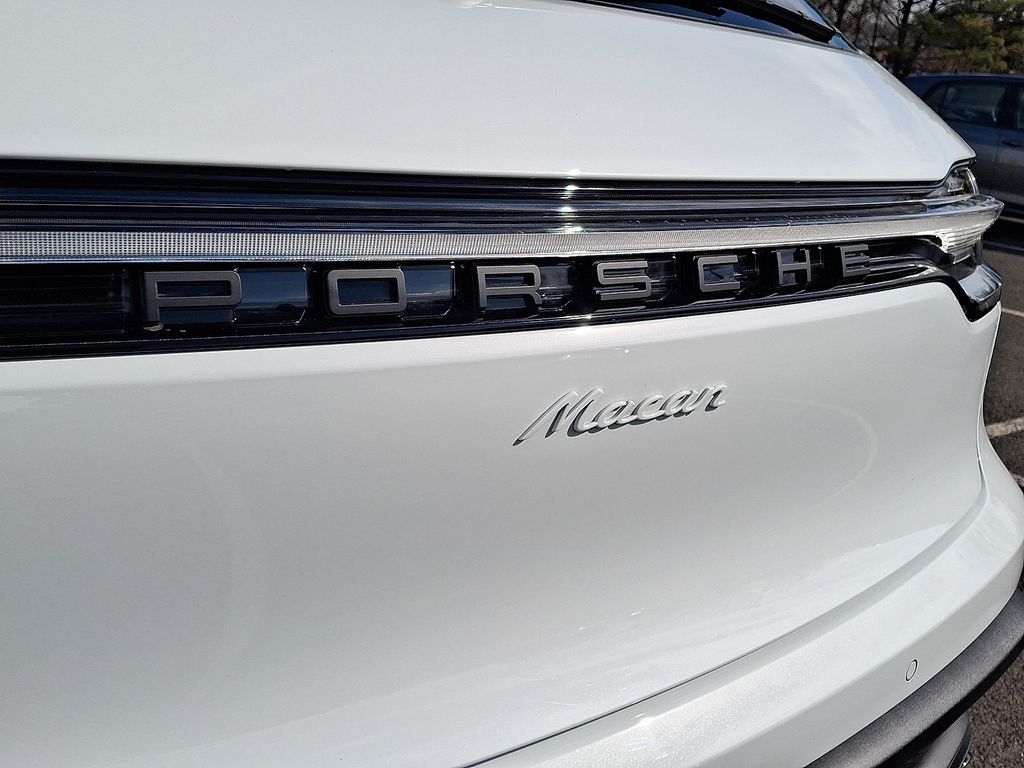 2026 Porsche Macan Base - Photo 30