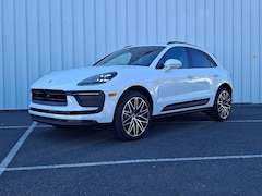 2026 Porsche Macan SUV
