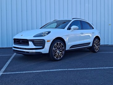 2026 Porsche Macan SUV