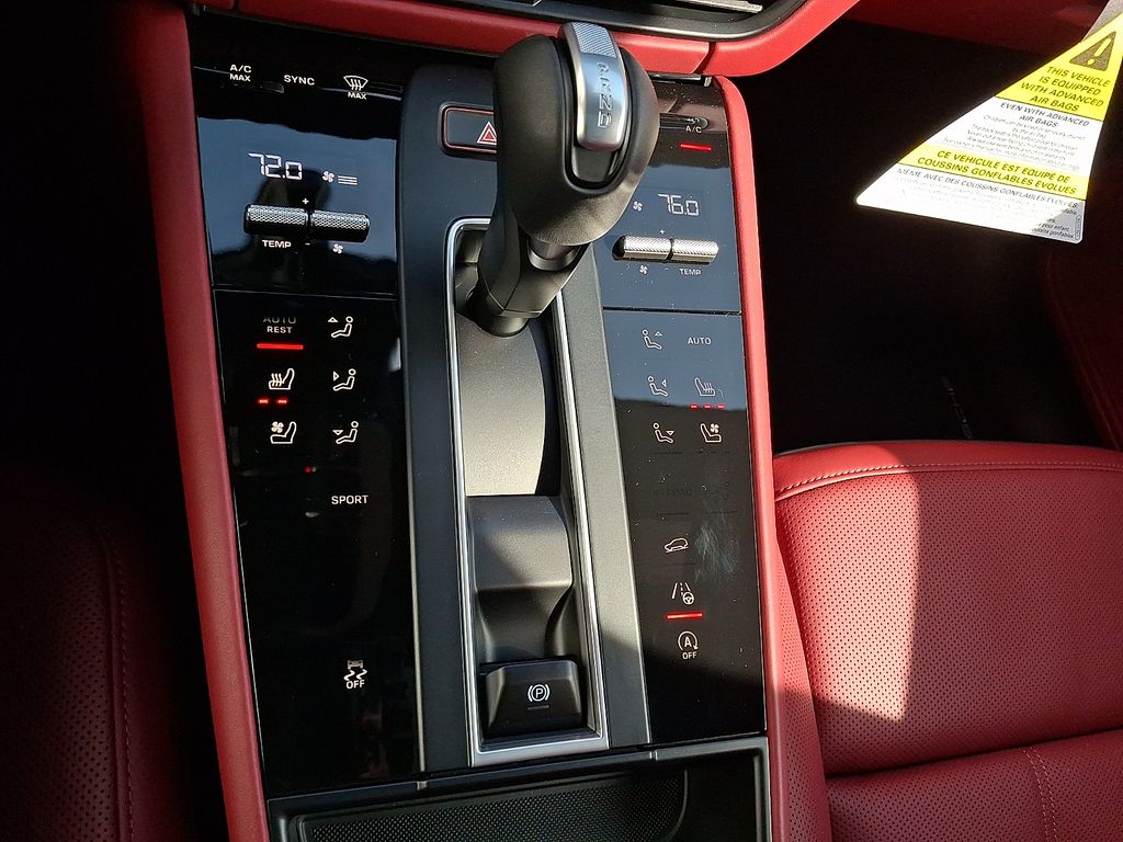 2026 Porsche Macan Base - Photo 18