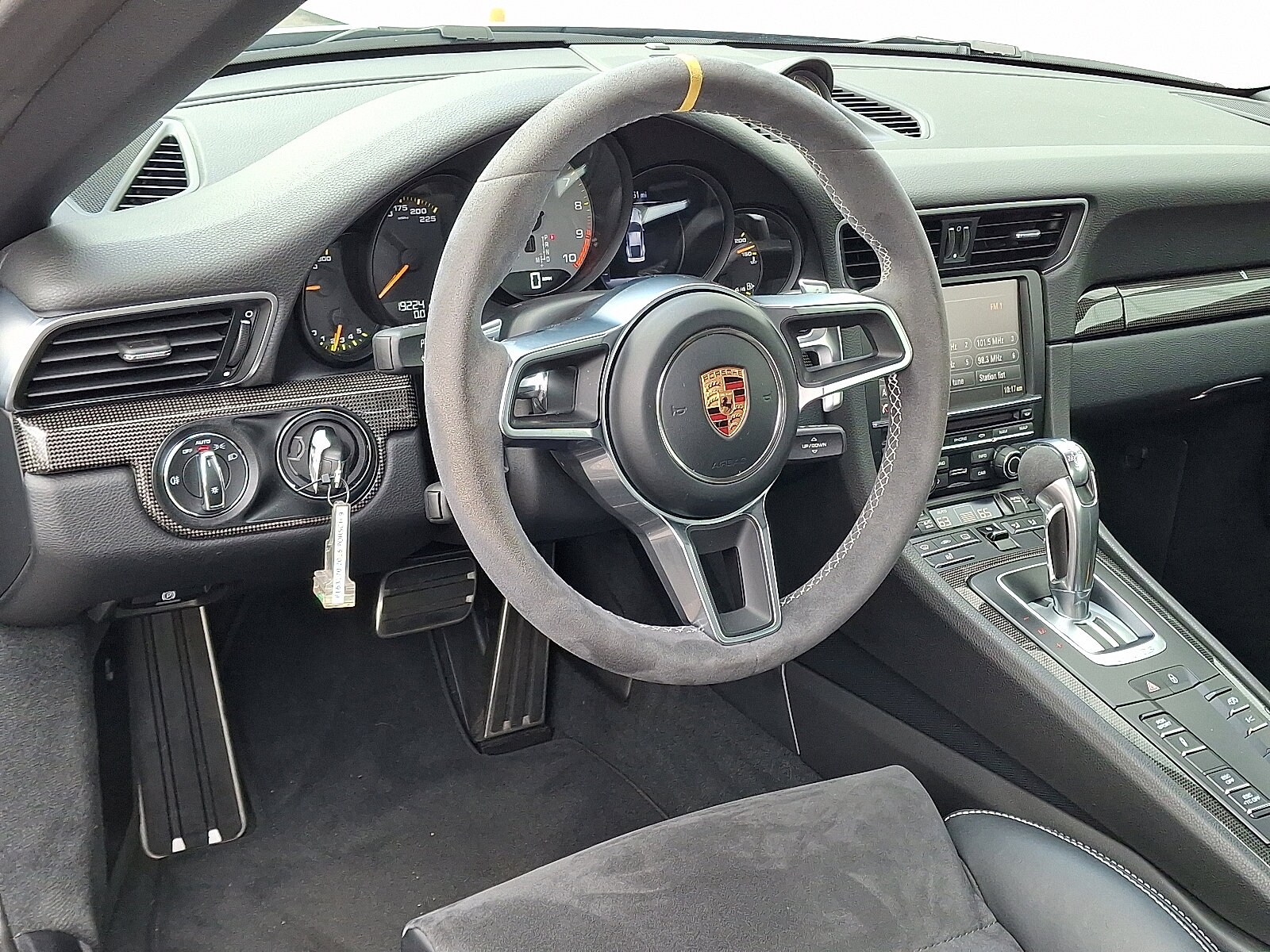 2016 Porsche 911 GT3 RS Coupe photo 4