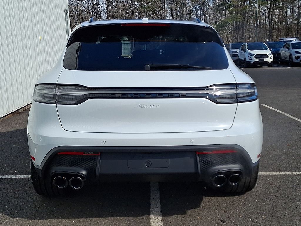 2026 Porsche Macan Base - Photo 10