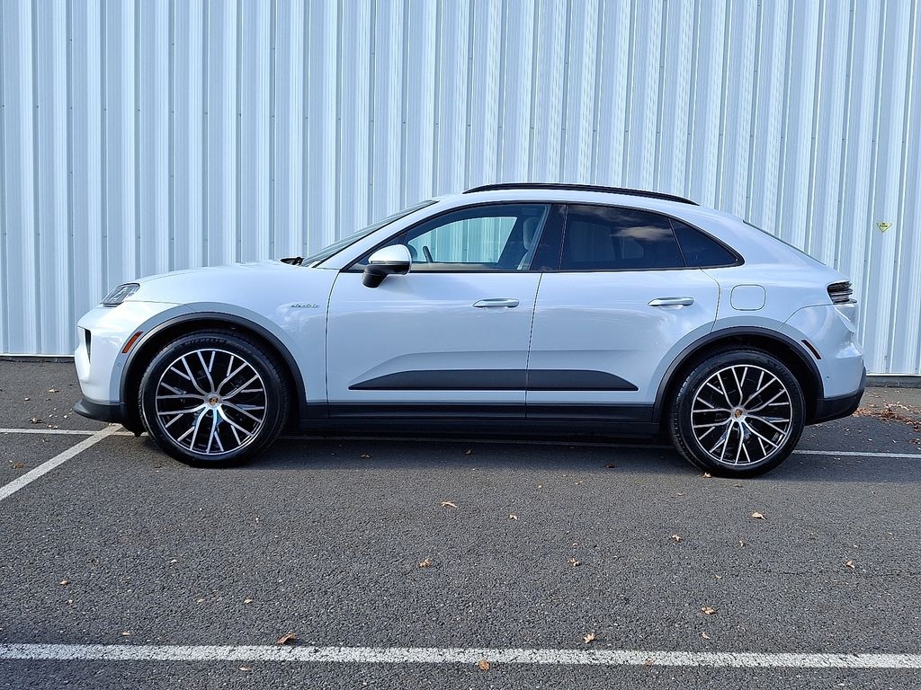 New 2025 Porsche Macan Electric 4 SUV