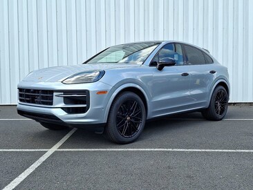 2025 Porsche Cayenne Coupe SUV