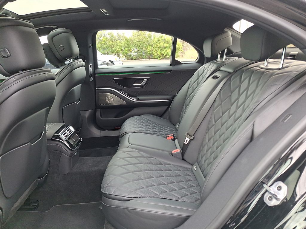 2024 Mercedes-Benz S-Class S 580e - Photo 13