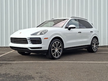 2023 Porsche Cayenne Platinum Edition SUV