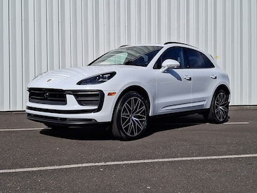 2026 Porsche Macan SUV