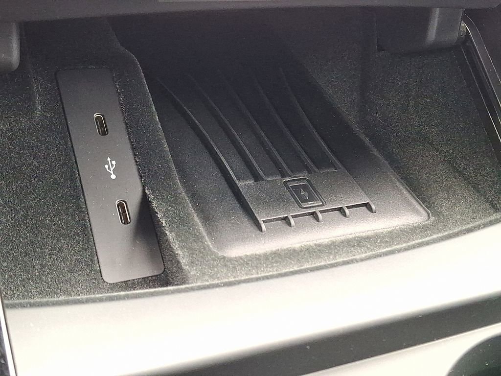 2025 Porsche Panamera 4 E-Hybrid - Photo 25