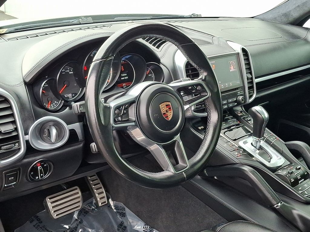 Used 2017 Porsche Cayenne Turbo SUV