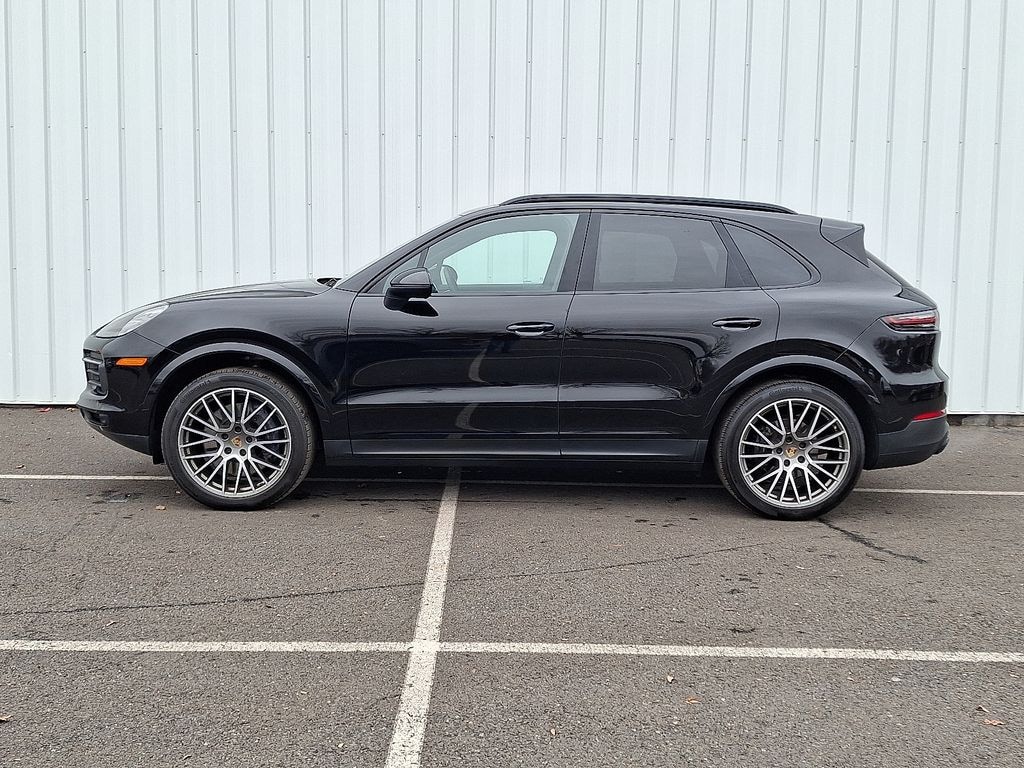 Certified 2022 Porsche Cayenne Platinum Edition SUV