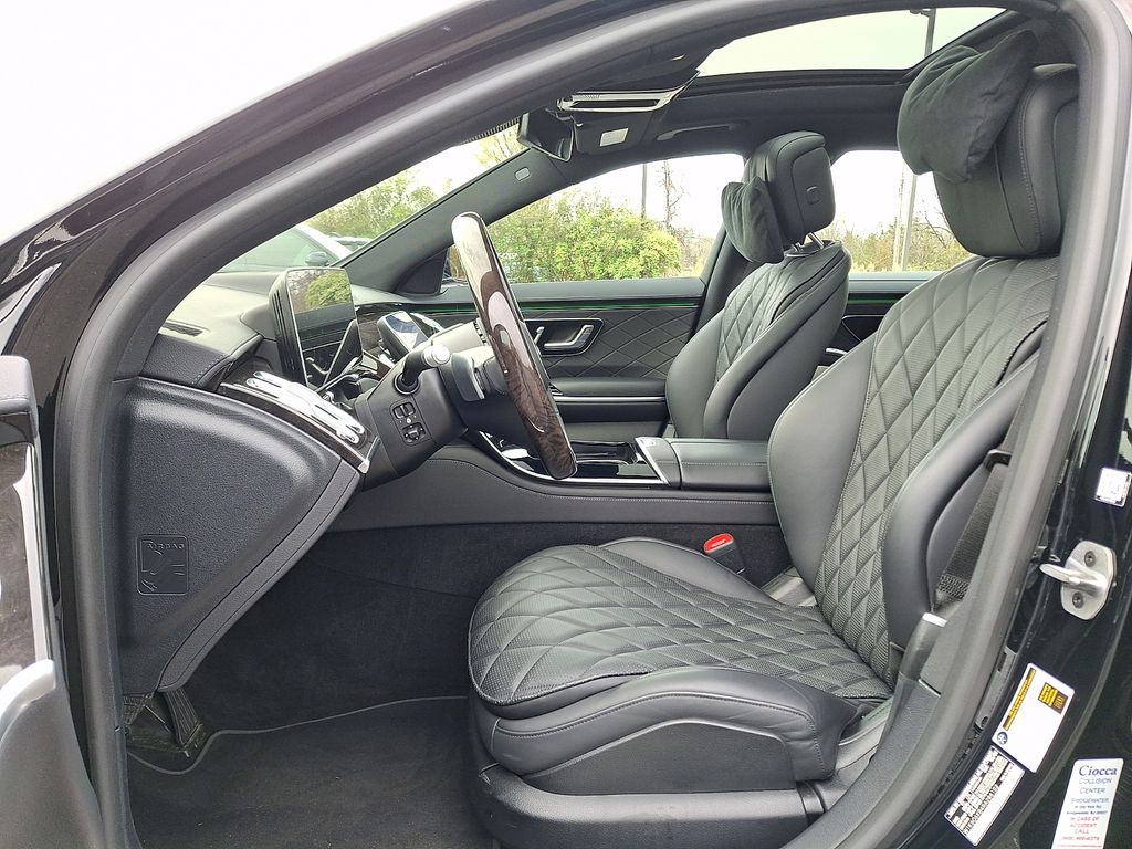 2024 Mercedes-Benz S-Class S 580e - Photo 15