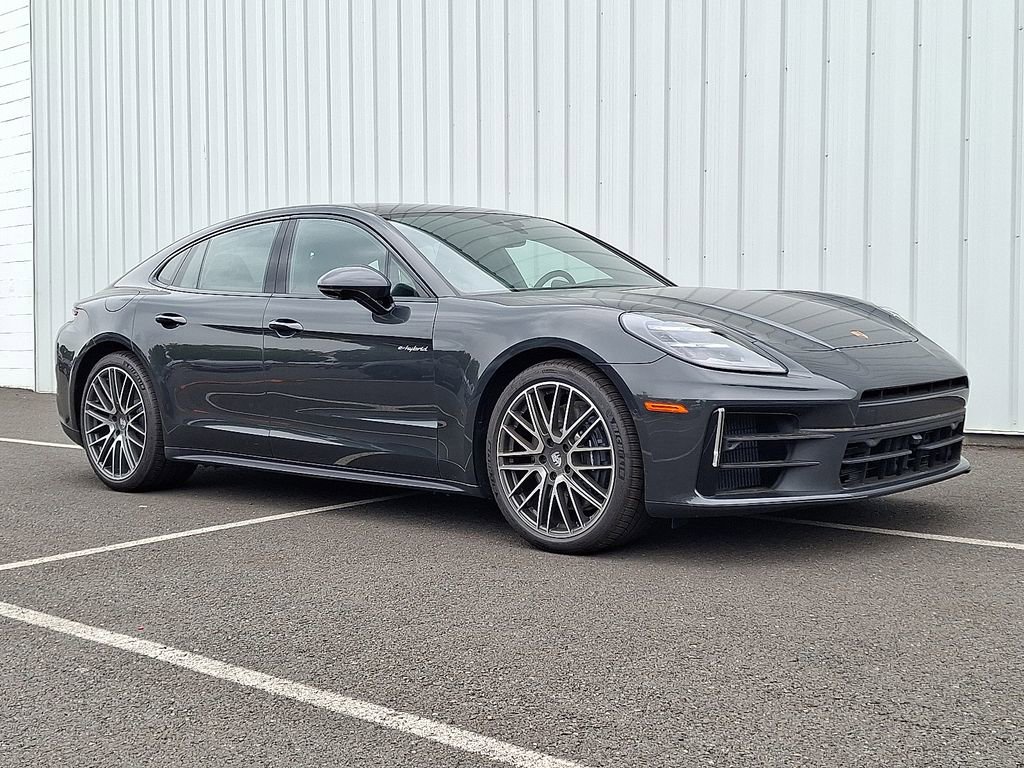 2025 Porsche Panamera 4 E-Hybrid - Photo 7