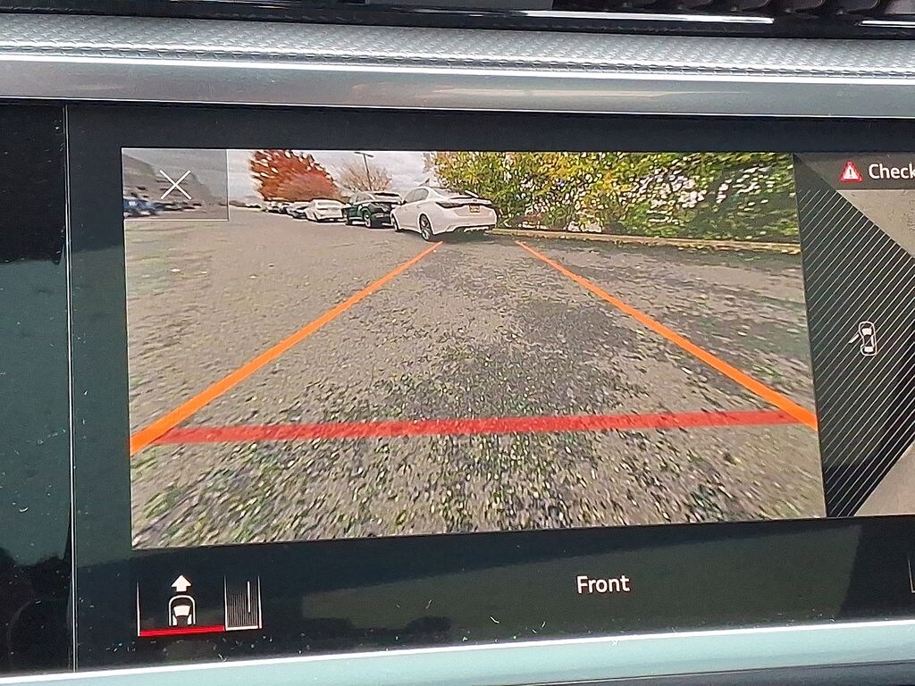 New 2025 Audi Q3  SUV