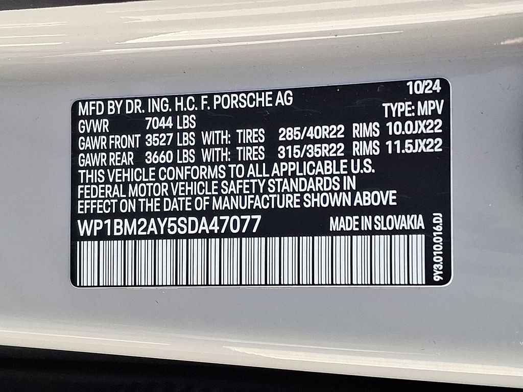 2025 Porsche Cayenne Coupe Turbo E-Hybrid - Photo 31