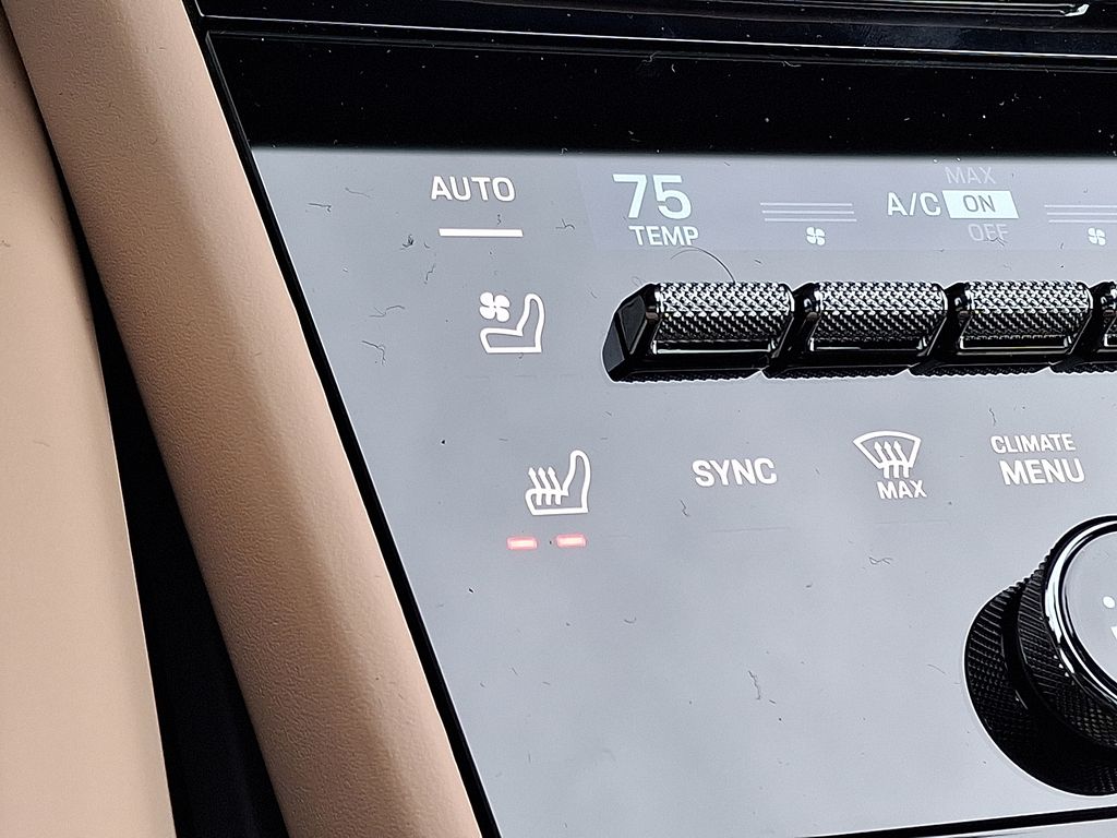 2026 Porsche Cayenne Coup S - Photo 24