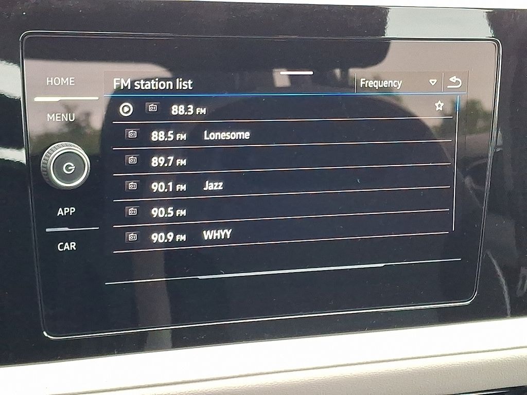 New 2025 Volkswagen Taos 1.5T S SUV