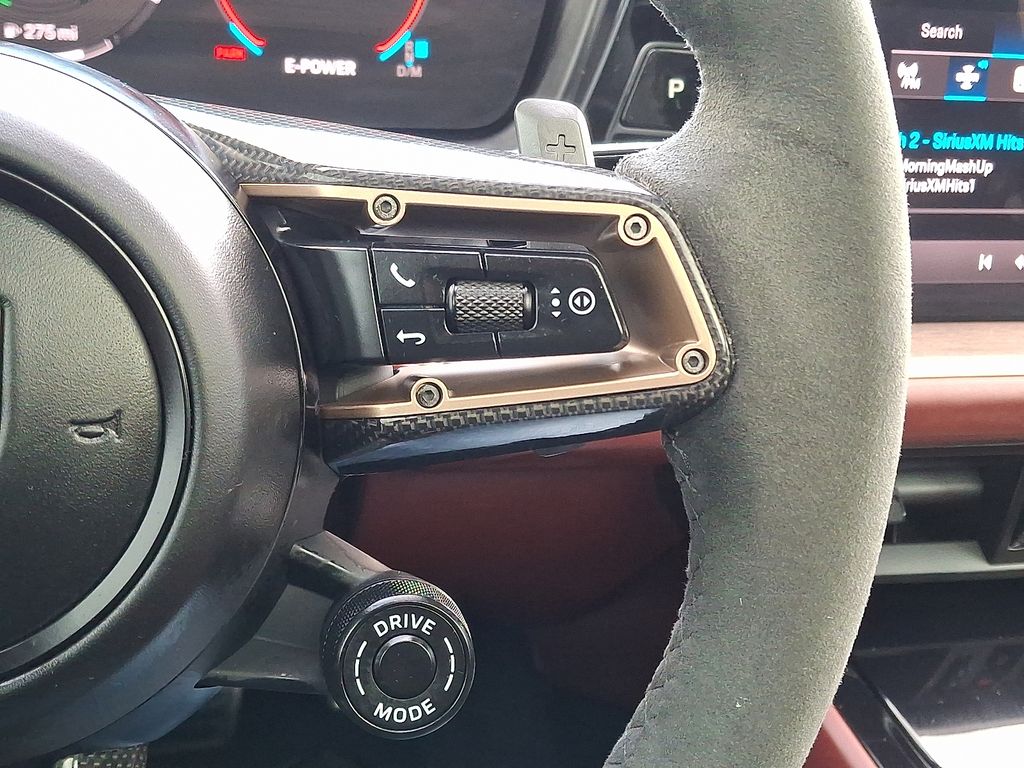 2025 Porsche Cayenne Coupe Turbo E-Hybrid - Photo 24