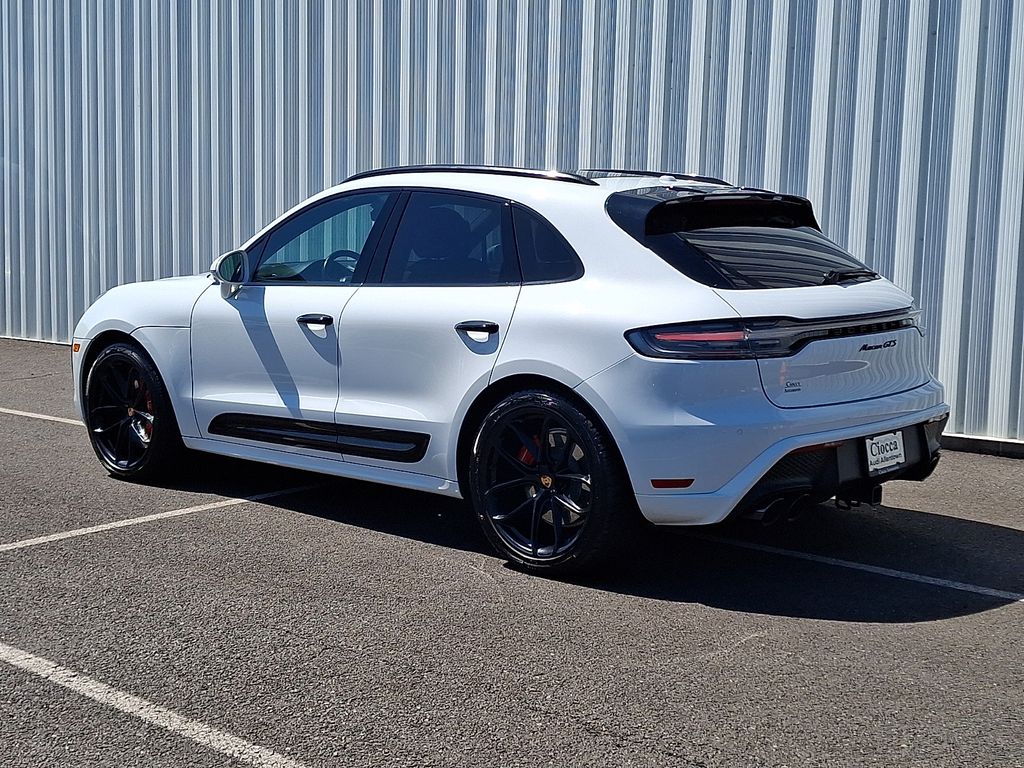 2022 Porsche Macan GTS - Photo 3