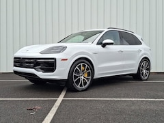 2026 Porsche Cayenne E-Hybrid Turbo SUV