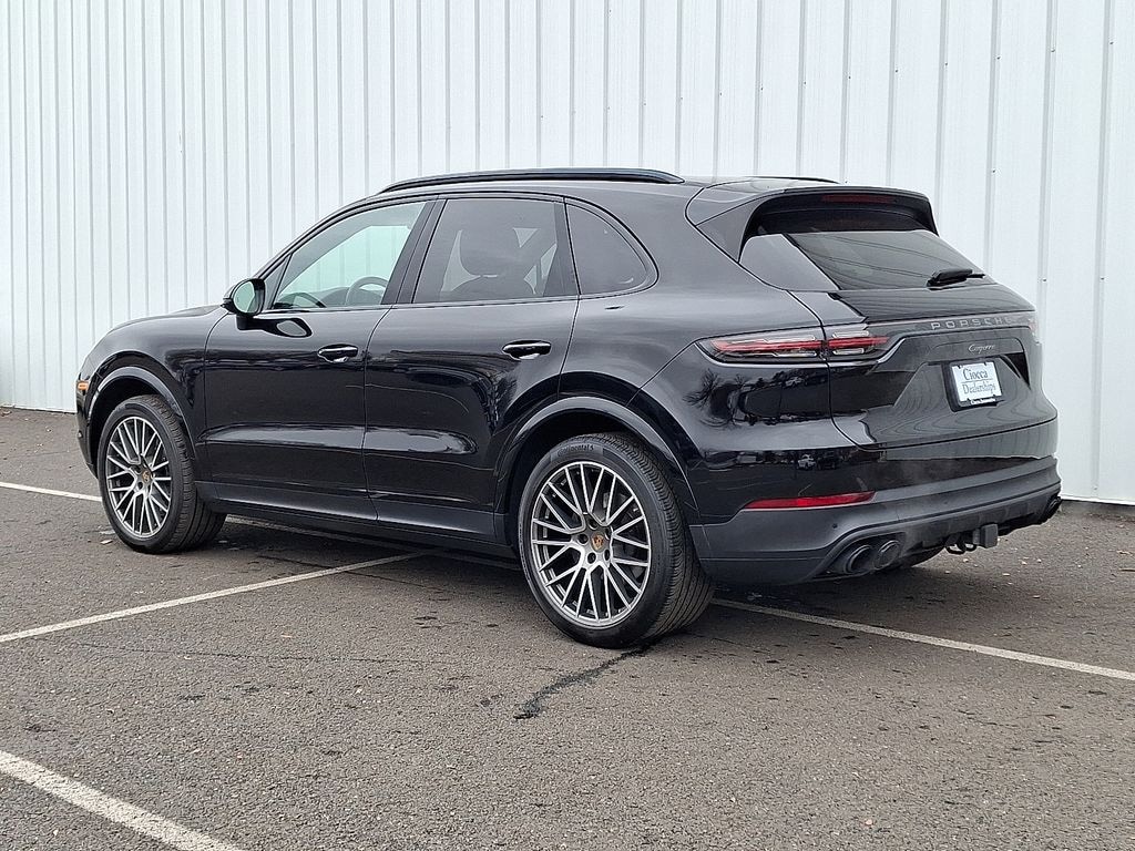 Certified 2022 Porsche Cayenne Platinum Edition SUV