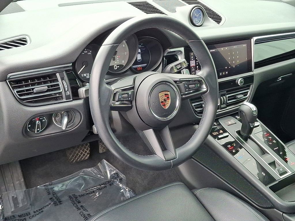2023 Porsche Macan S photo 4