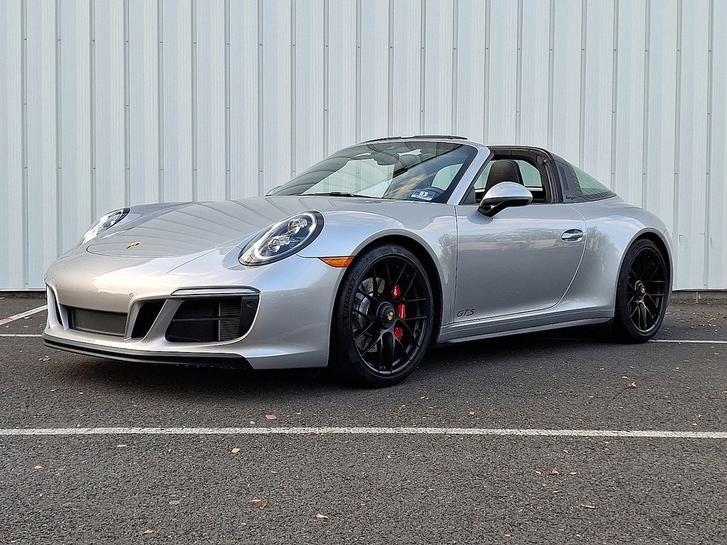 2019 Porsche 911 GTS's photo