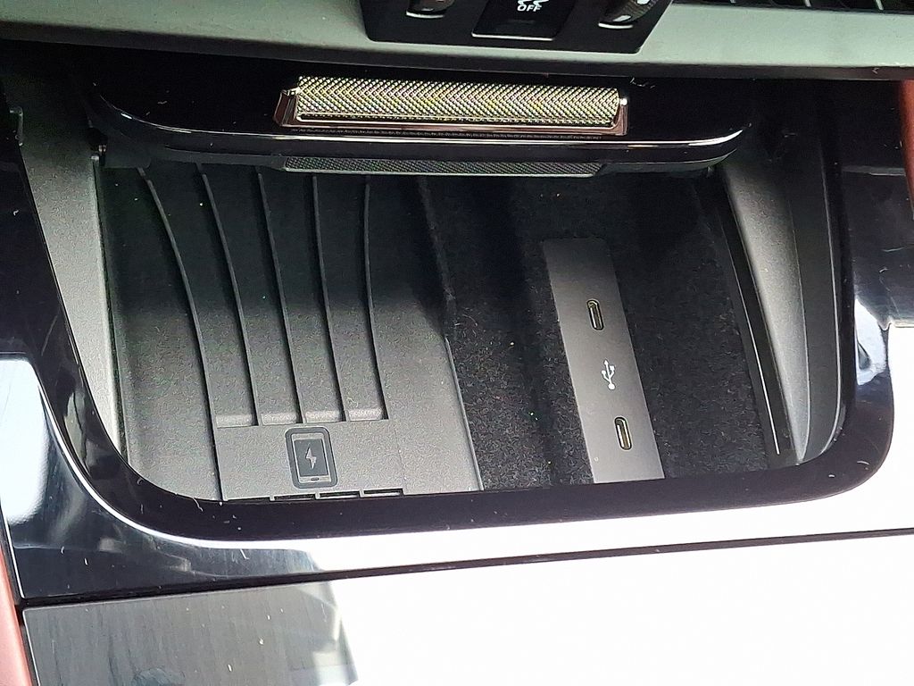 2025 Porsche Cayenne Coupe Turbo E-Hybrid - Photo 26