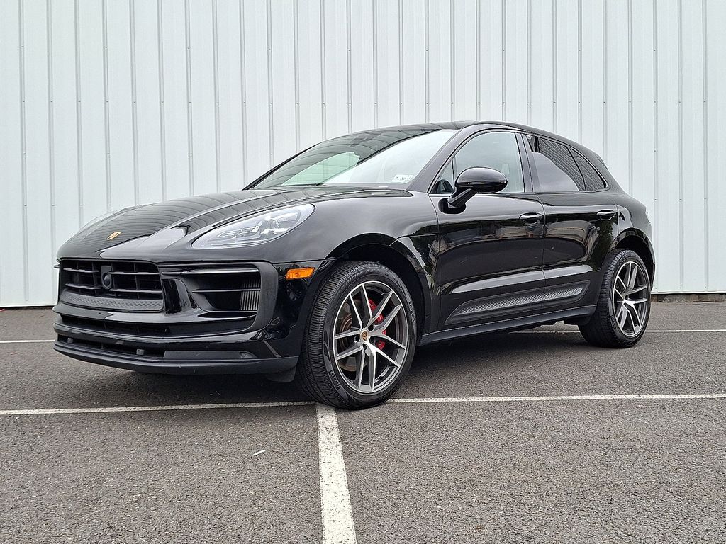 2023 Porsche Macan