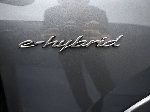2025 Porsche Cayenne Turbo E-Hybrid - Photo 40