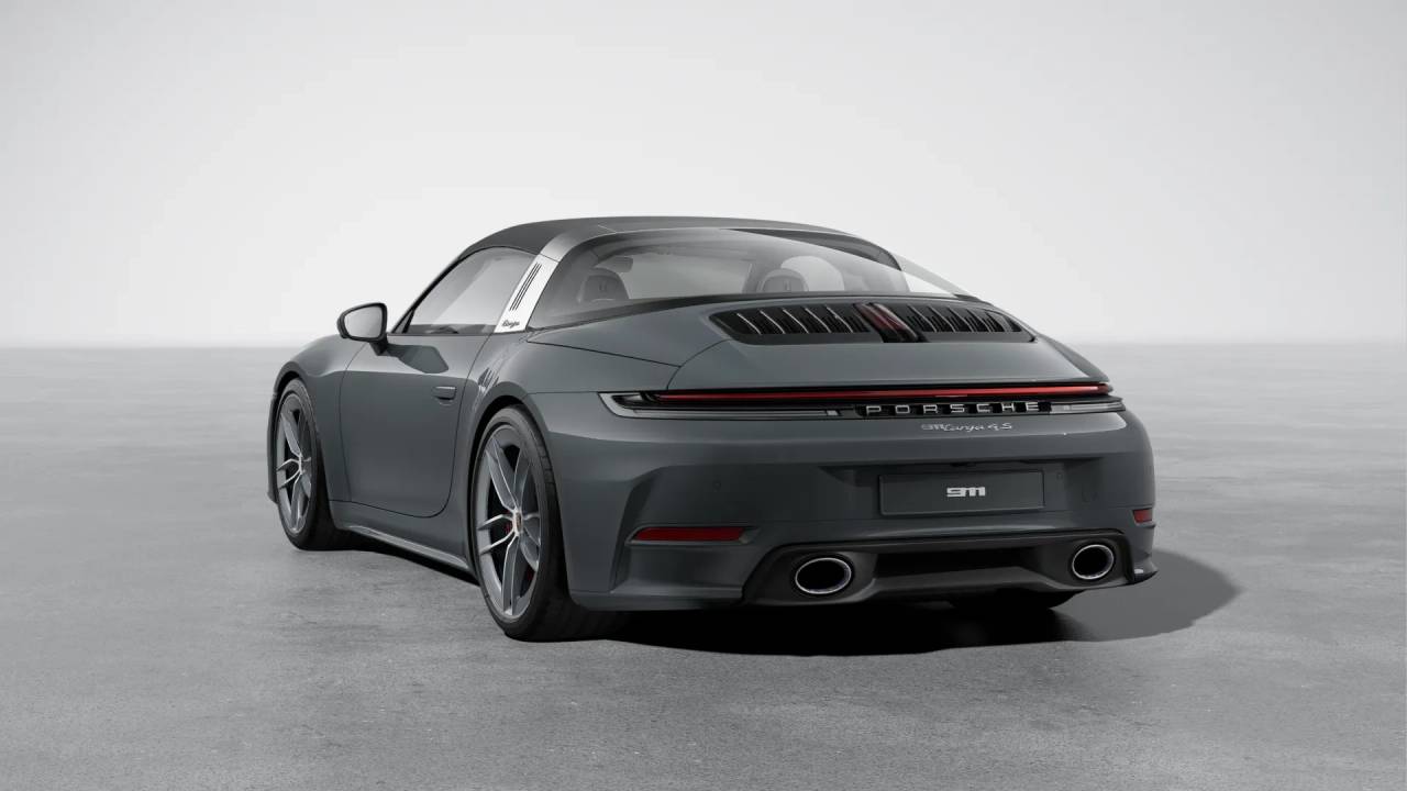 2026 Porsche 911 Targa 4S photo 3
