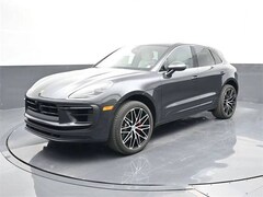 2026 Porsche Macan SUV