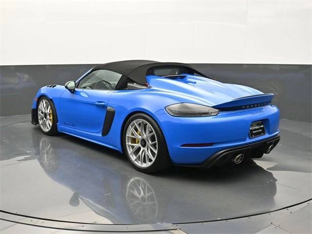 2025 Porsche Boxster Spyder photo 3