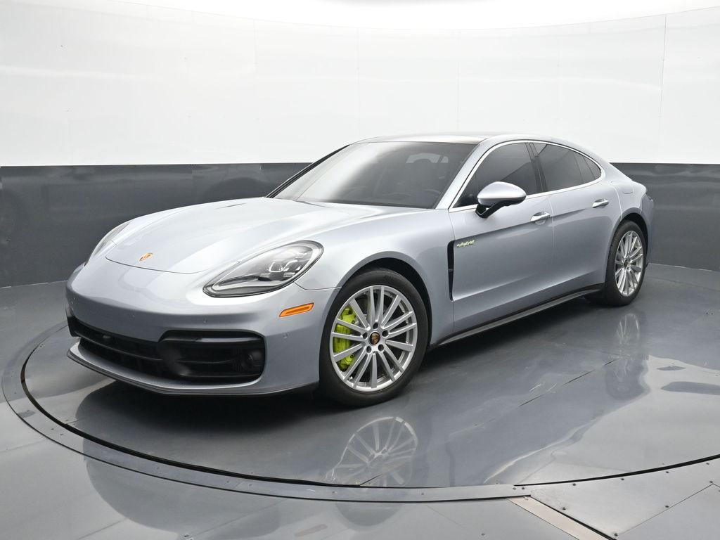 2023 Porsche Panamera Platinum Edition