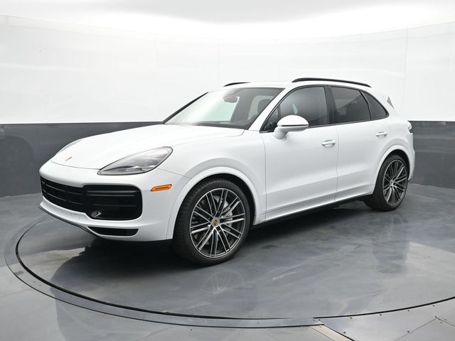 2021 Porsche Cayenne Turbo's photo