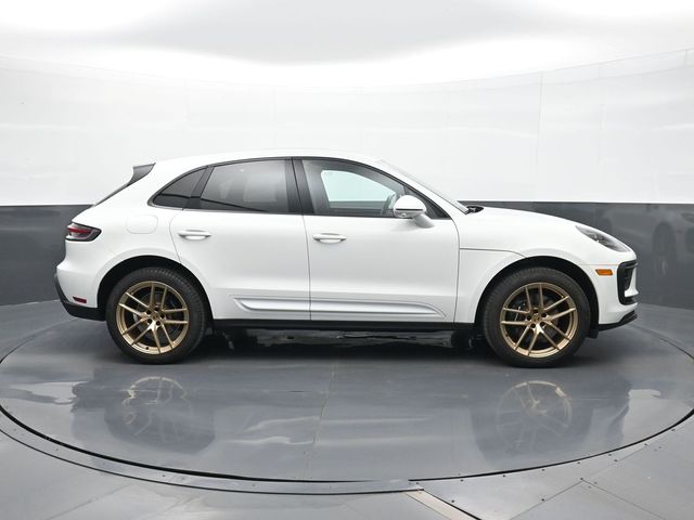 2025 Porsche Macan Base - Photo 24